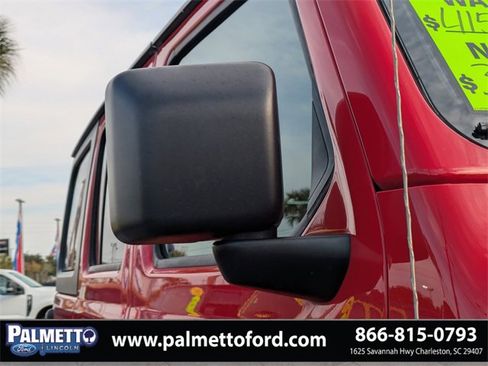 Used 2021 Jeep Wrangler Unlimited Rubicon w/ Dual Top Group image 12