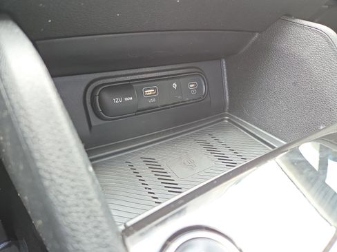 Used 2023 Kia Sportage EX image 22