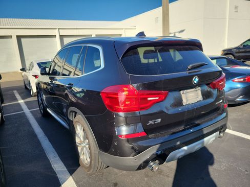 Used 2018 BMW X3 xDrive30i w/ Premium Package image 4
