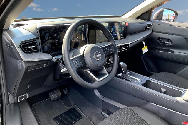 New 2026 Nissan Kicks S FWD image 7