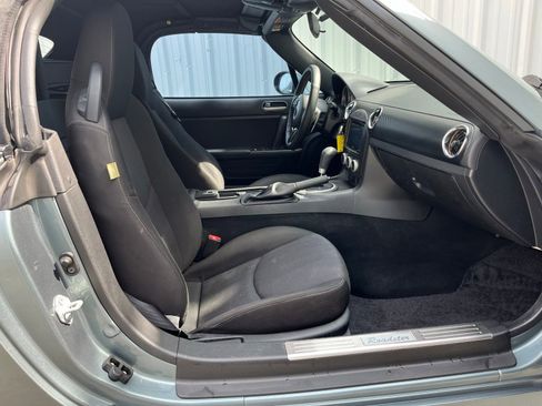 Used 2013 MAZDA MX-5 Miata Sport RWD image 12