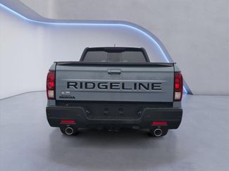 New 2026 Honda Ridgeline Black Edition video 4