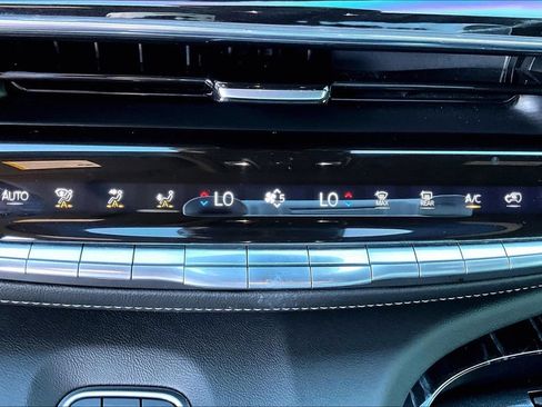 Used 2022 Cadillac Escalade Sport w/ Touring Package AWD/4WD image 24