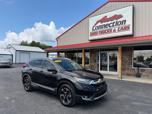 Used 2018 Honda CR-V Touring image 1