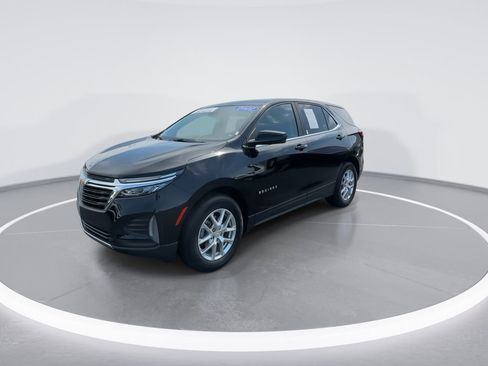 Used 2022 Chevrolet Equinox LT FWD image 4