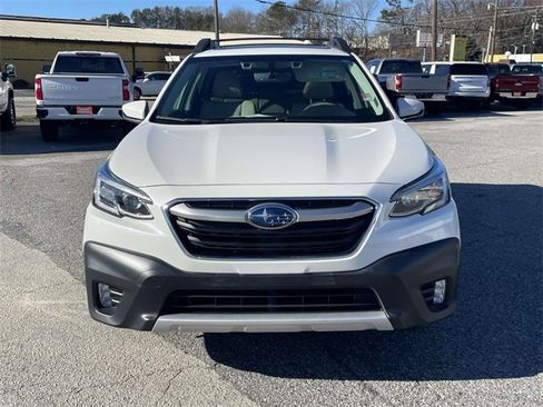 Used 2022 Subaru Outback Limited image 10