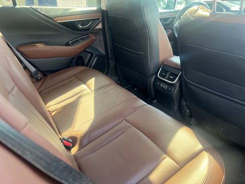 Used 2020 Subaru Outback Touring w/ Popular Package #2 image 17