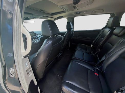 Certified 2023 Honda Odyssey Touring image 25