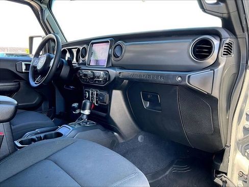Used 2023 Jeep Wrangler Unlimited Sport AWD/4WD image 14