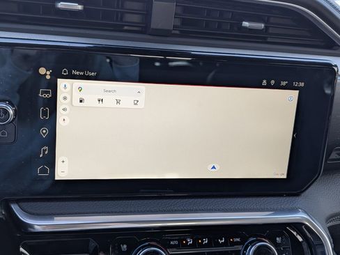 Used 2024 GMC Sierra 2500 Denali w/ Denali Reserve Package image 16