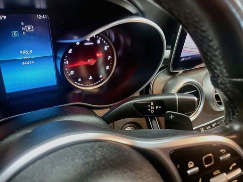 Used 2019 Mercedes-Benz C 300 4MATIC Sedan image 17