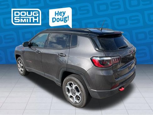 Certified 2022 Jeep Compass Trailhawk AWD/4WD image 3