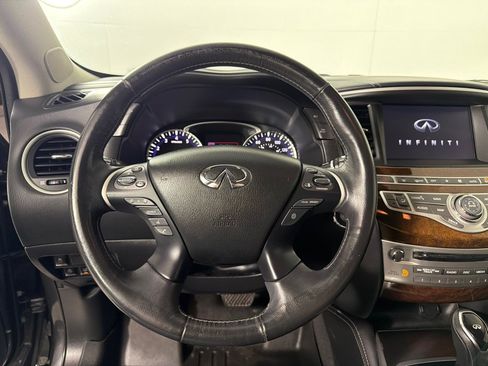 Used 2019 INFINITI QX60 Luxe w/ Sensory Package AWD/4WD image 16