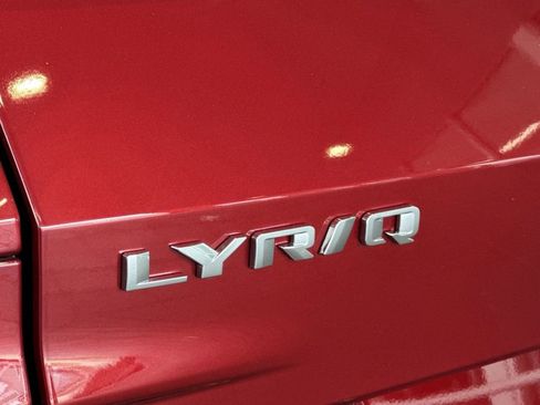 New 2025 Cadillac Lyriq Luxury AWD/4WD image 27