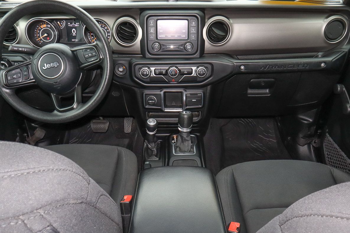 Used 2021 Jeep Wrangler Unlimited Sport AWD/4WD image 11