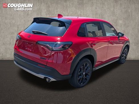 Used 2024 Honda HR-V Sport image 7