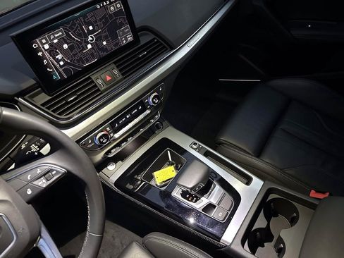 Used 2023 Audi Q5 2.0T Premium Plus w/ Premium Plus Package image 25