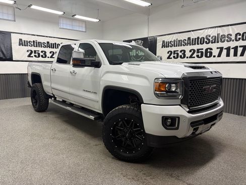 Used 2017 GMC Sierra 2500 Denali w/ Duramax Plus Package AWD/4WD image 1