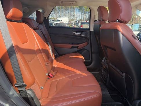 Used 2019 Ford Edge Titanium w/ Equipment Group 301A image 34