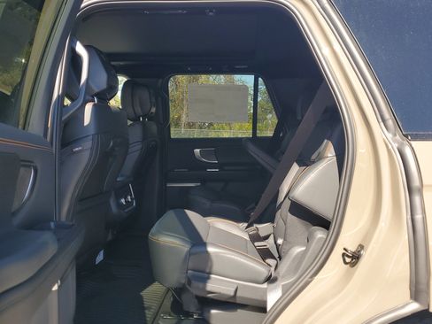 New 2026 Ford Expedition Tremor AWD/4WD image 10