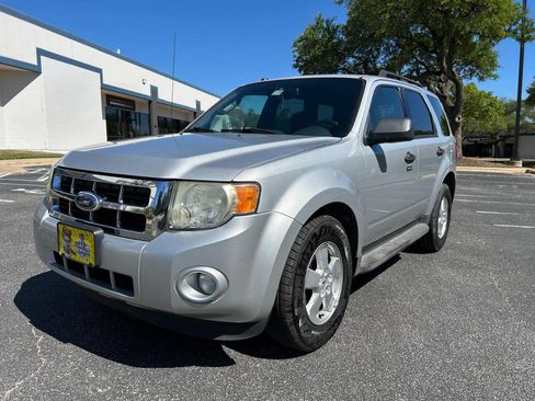 Used 2009 Ford Escape XLT FWD image 4