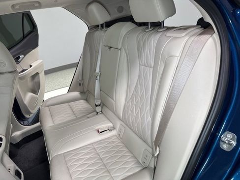Used 2023 Buick Envision Avenir image 27