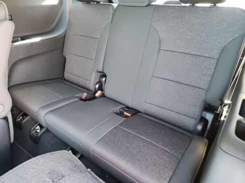 New 2026 Chevrolet Traverse LT w/ Midnight/Sport Edition image 24