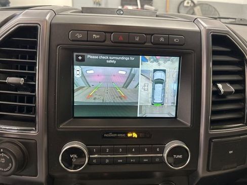 Used 2019 Ford Expedition Max Platinum image 13