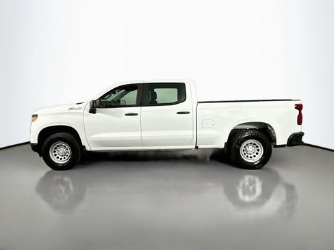 Used 2023 Chevrolet Silverado 1500 W/T w/ Z71 Off-Road Package AWD/4WD image 5