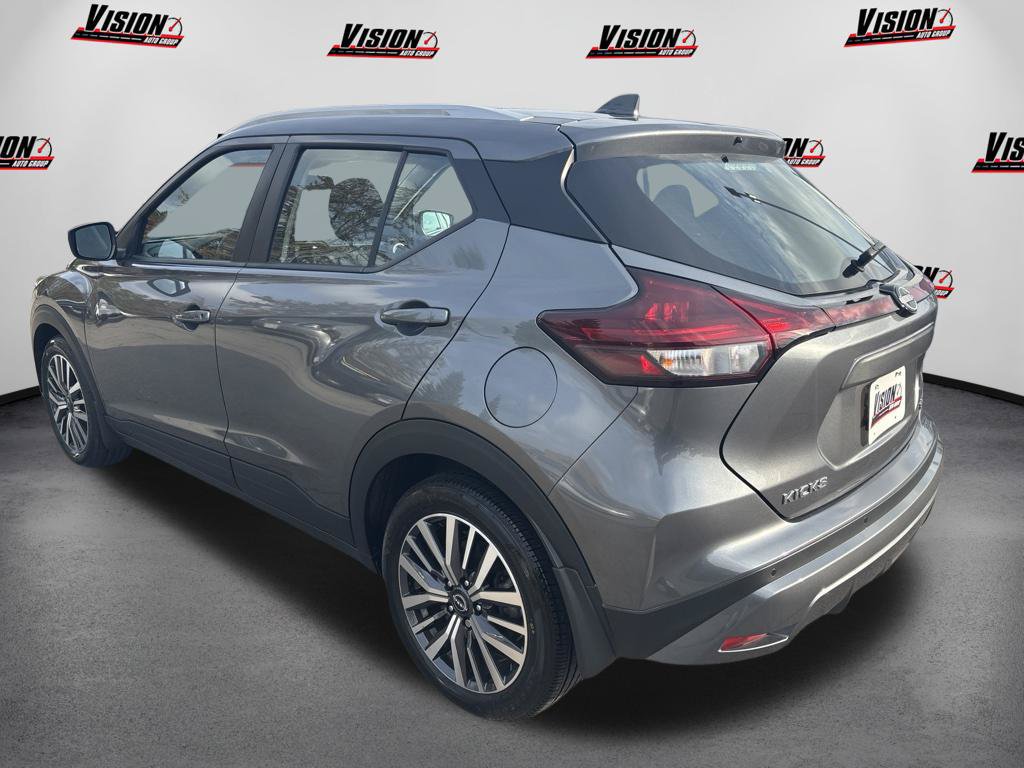 Certified 2024 Nissan Kicks SV FWD image 8