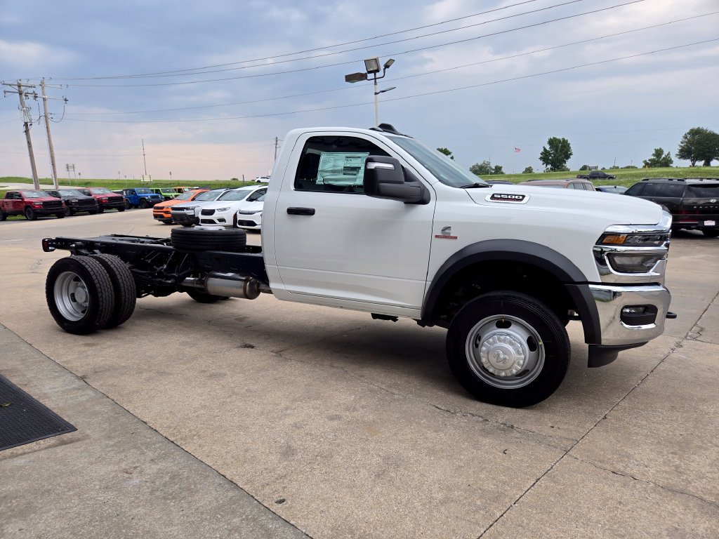 New 2026 RAM 5500 Tradesman w/ Chrome Appearance Group AWD/4WD image 12