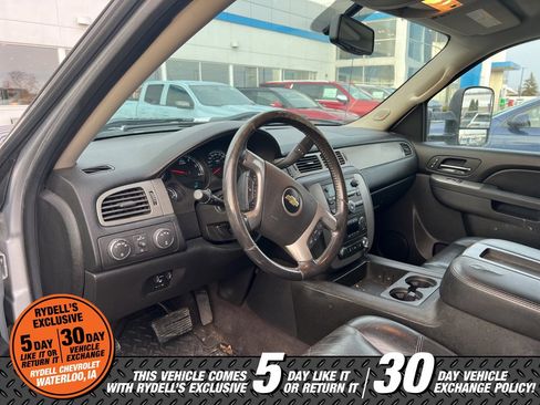 Used 2014 Chevrolet Silverado 2500 LTZ w/ LTZ Plus Package image 5