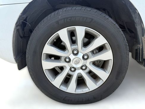 Used 2014 Toyota Sequoia Limited image 10