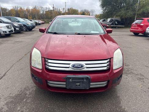 Used 2007 Ford Fusion SE image 2