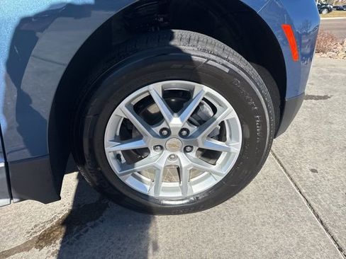 Used 2024 Chevrolet Equinox LT image 12