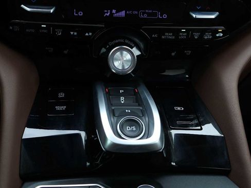 Certified 2024 Acura MDX FWD w/ Technology Package image 17