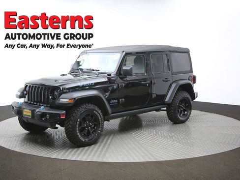 Used 2023 Jeep Wrangler Unlimited w/ Cold Weather Group AWD/4WD image 58
