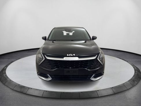 Used 2023 Kia Sportage EX image 2