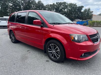 Used 2015 Dodge Grand Caravan SXT w/ Blacktop Package
