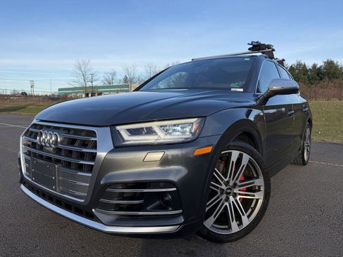 Used 2018 Audi SQ5 Prestige image 1