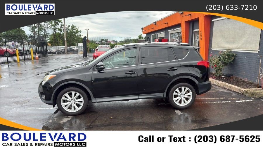 Used 2015 Toyota RAV4 Limited AWD/4WD image 4