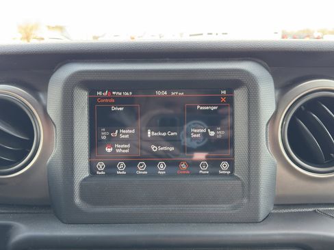 Used 2019 Jeep Wrangler Sport image 25