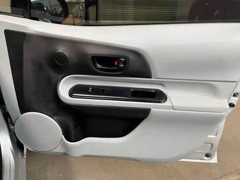 Used 2014 Toyota Prius C One FWD image 11