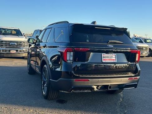 New 2026 Ford Explorer ST-Line w/ ST-Line Street Pack image 5