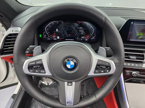 Used 2022 BMW 840i Convertible w/ Comfort Seating Package RWD image 17