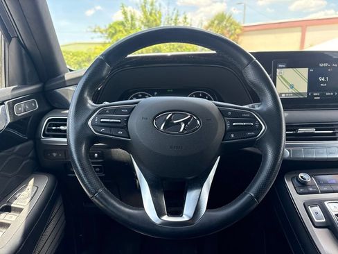 Used 2020 Hyundai Palisade Limited FWD image 19