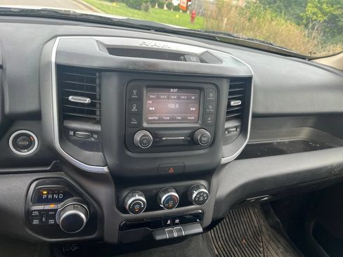 Used 2020 RAM 1500 Big Horn AWD/4WD image 8