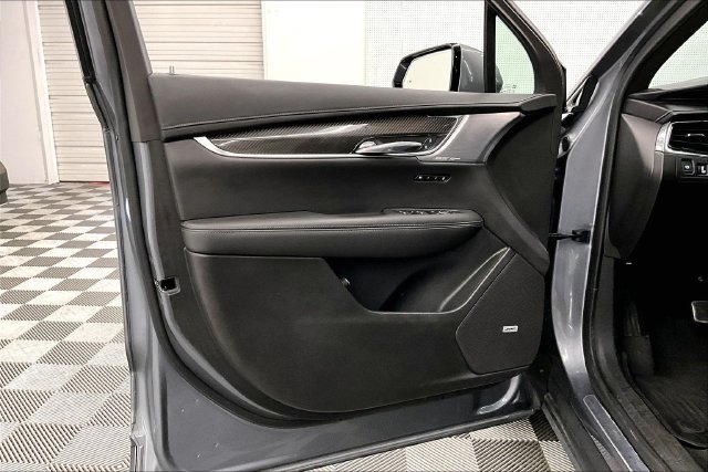 Used 2021 Cadillac XT6 Sport AWD/4WD image 21