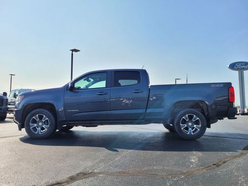Used 2017 Chevrolet Colorado Z71 AWD/4WD image 7