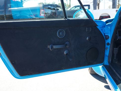 Used 1990 Porsche 911 Carrera image 14